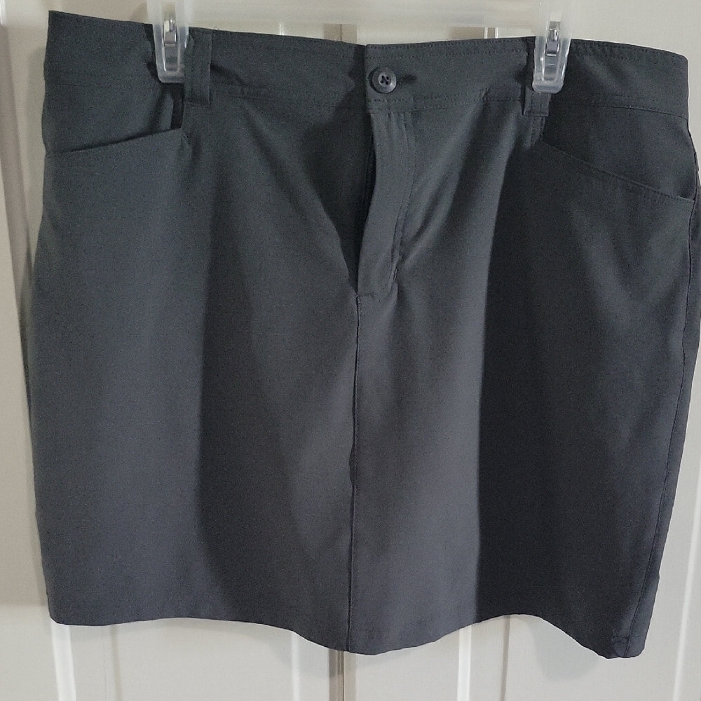 Eddie Bauer Women's Charcoal Mini Skirt